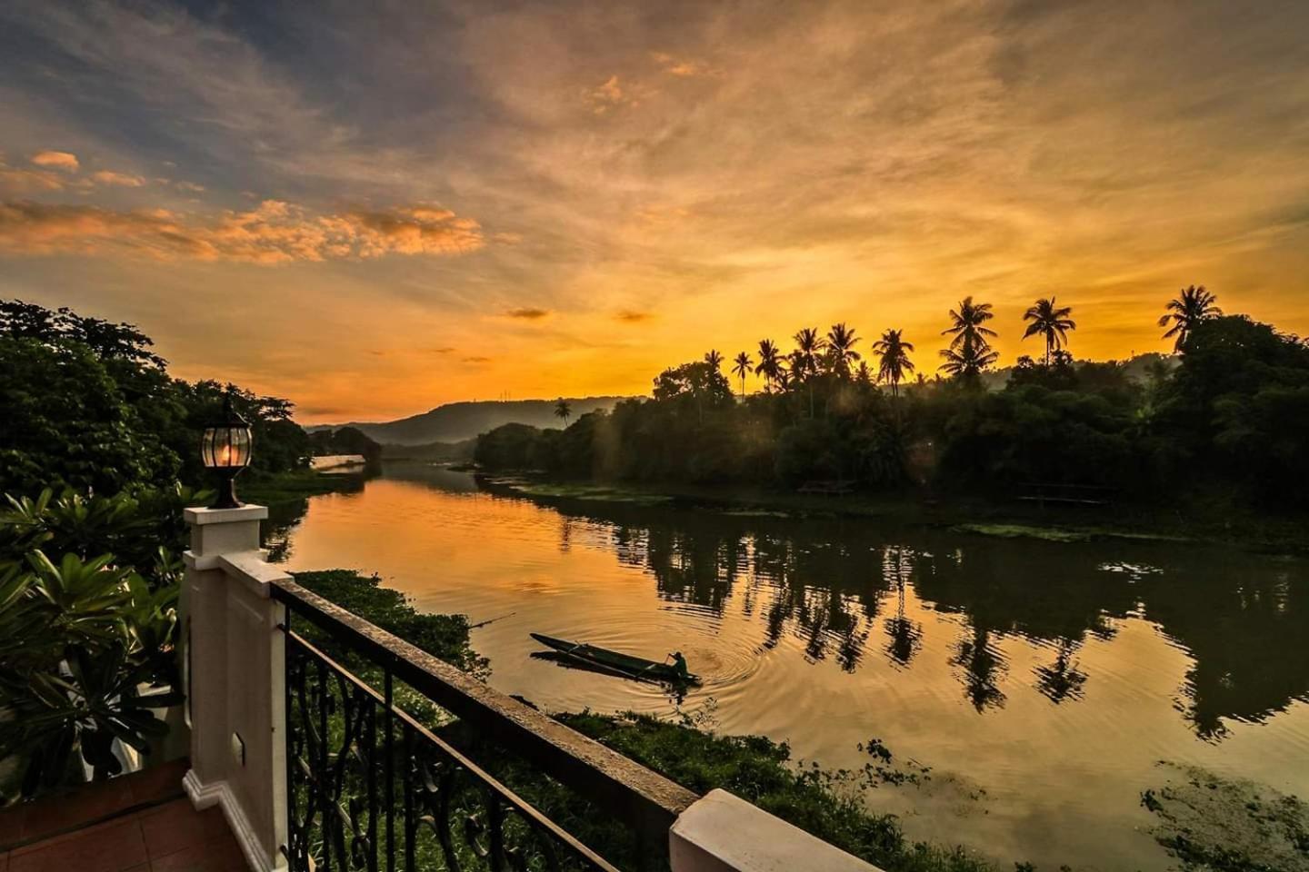 Casa Marina Bed And Breakfast Pagsanjan Екстериор снимка
